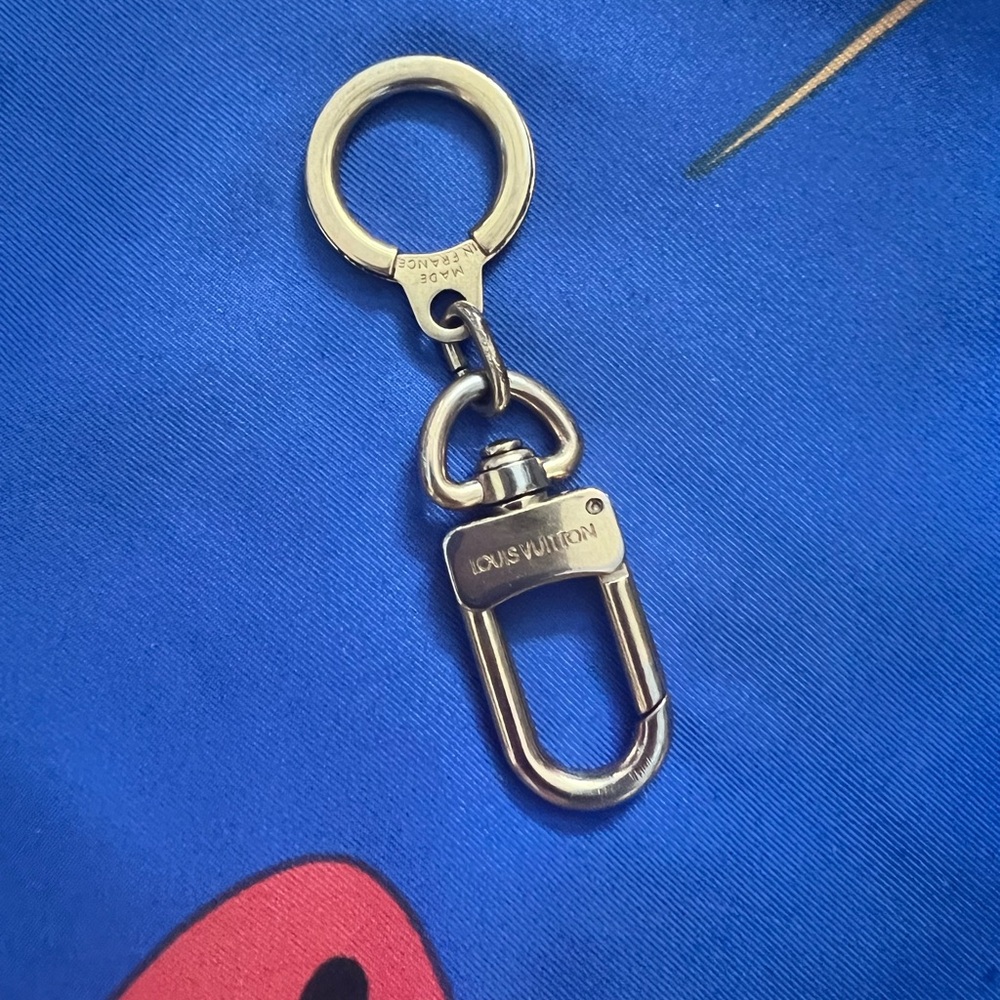 Authentic Preloved Louis Vuitton Anneau Cles Key Ring Holder Bag Charm Gold Tone